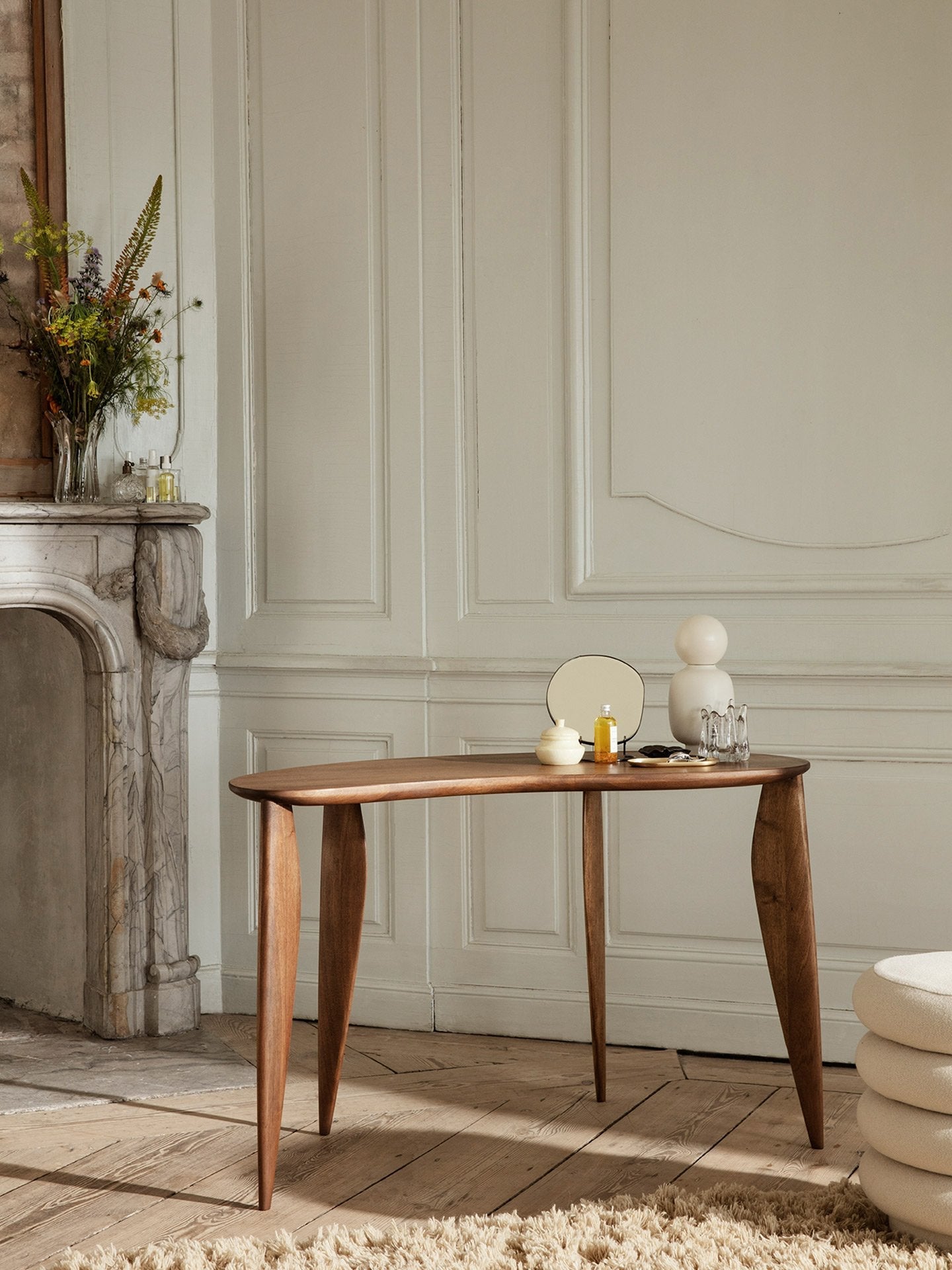 Feve Desk - Walnut