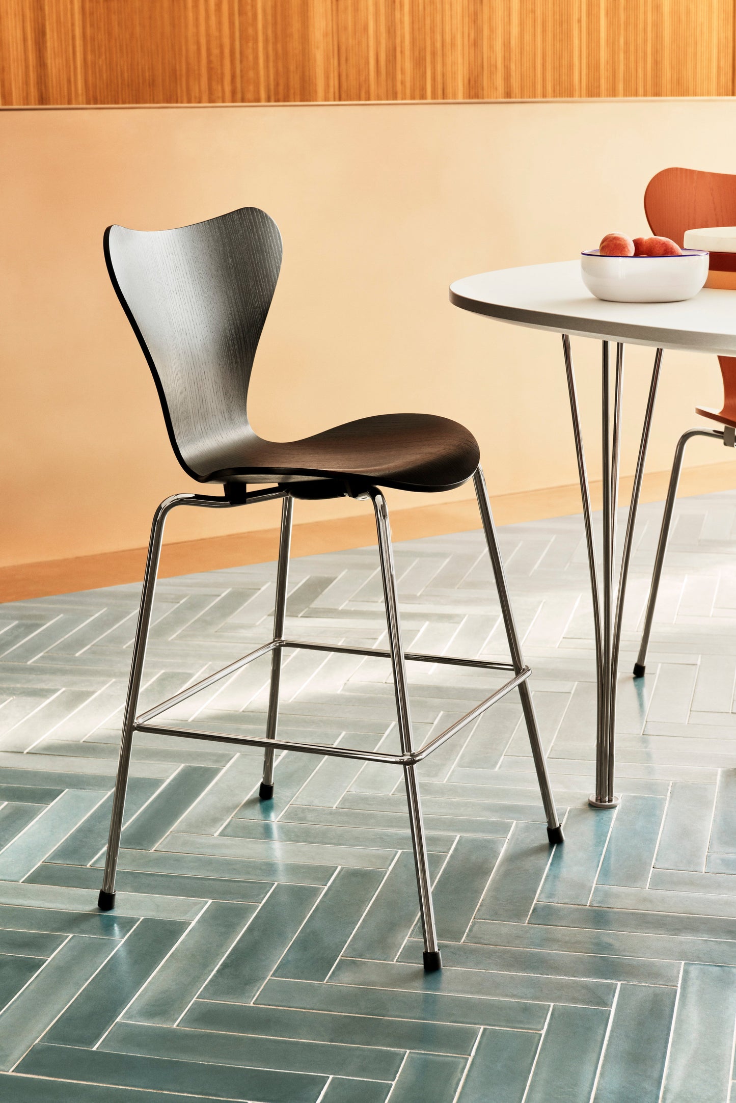 Series 7™ junior, Black/chrome