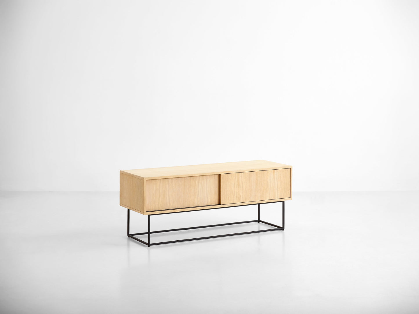 Virka low sideboard