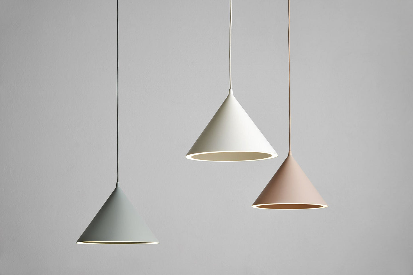 Annular Pendant Mint