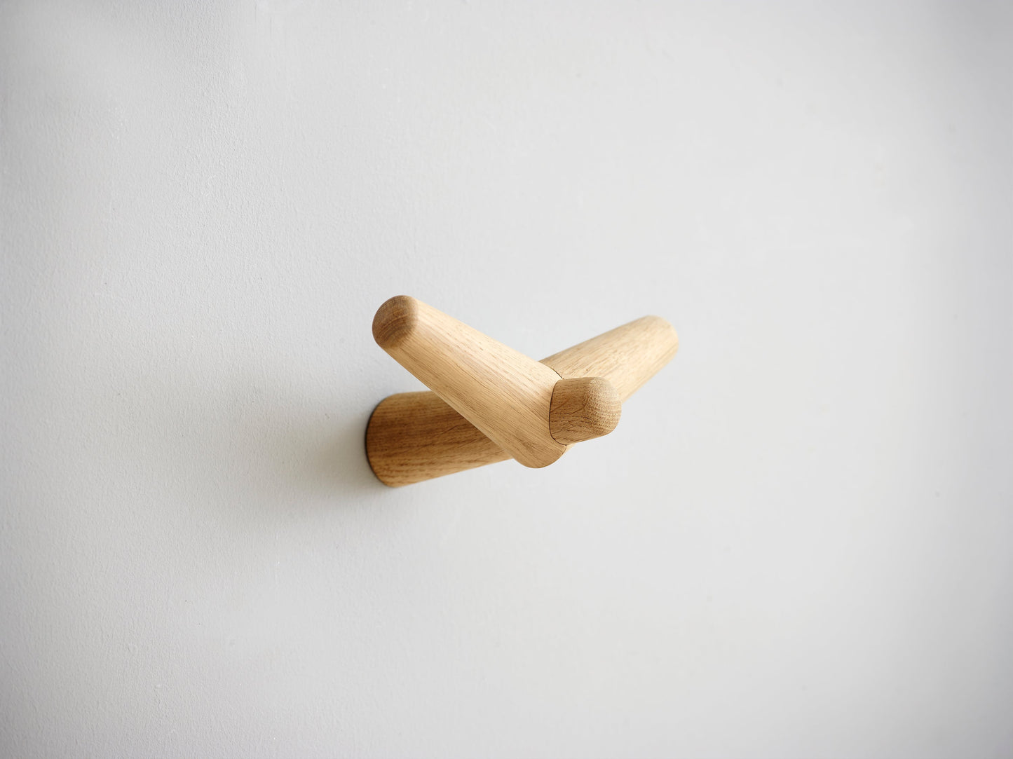Tail wing medium, oak