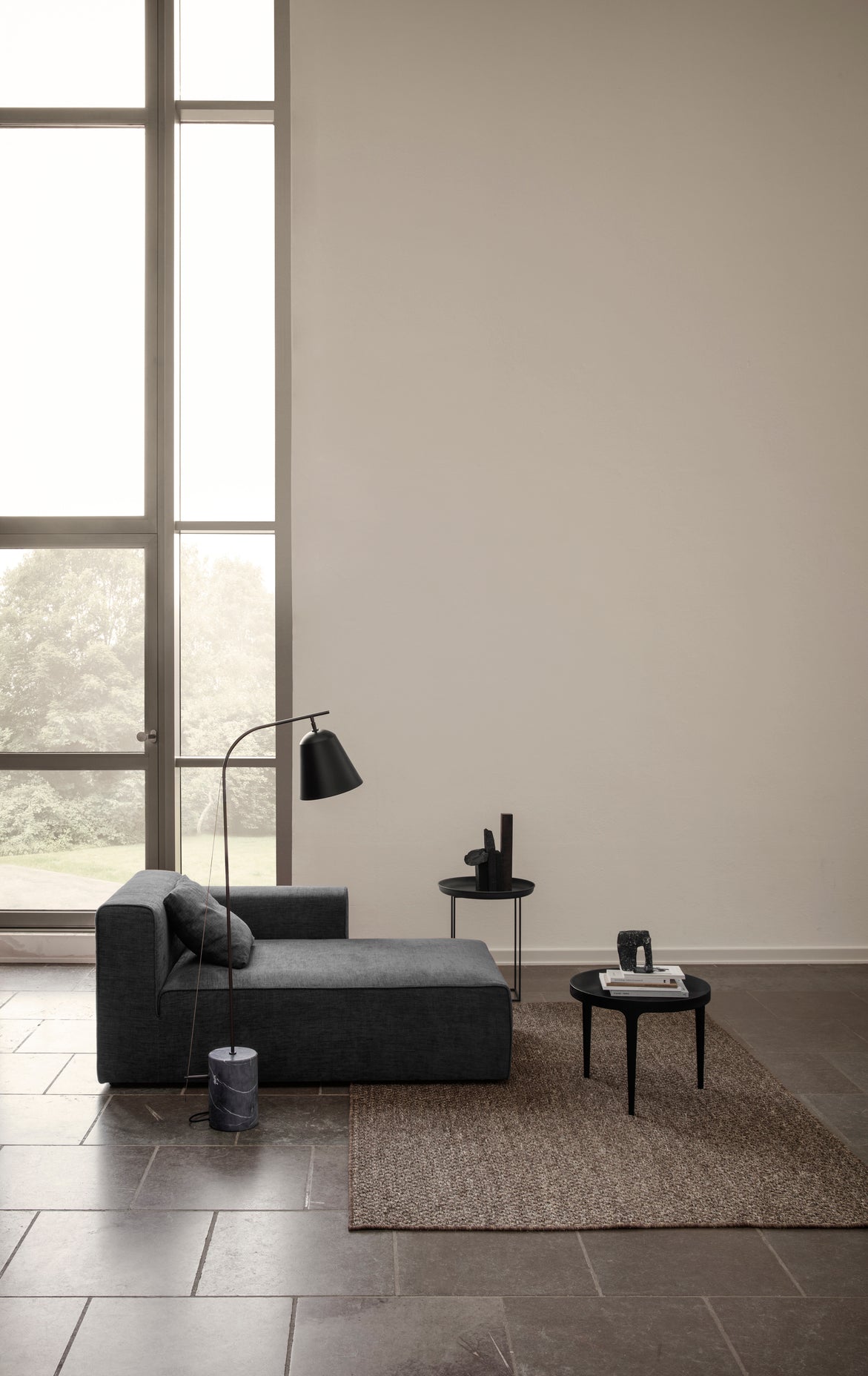 Line Two Floor, Black