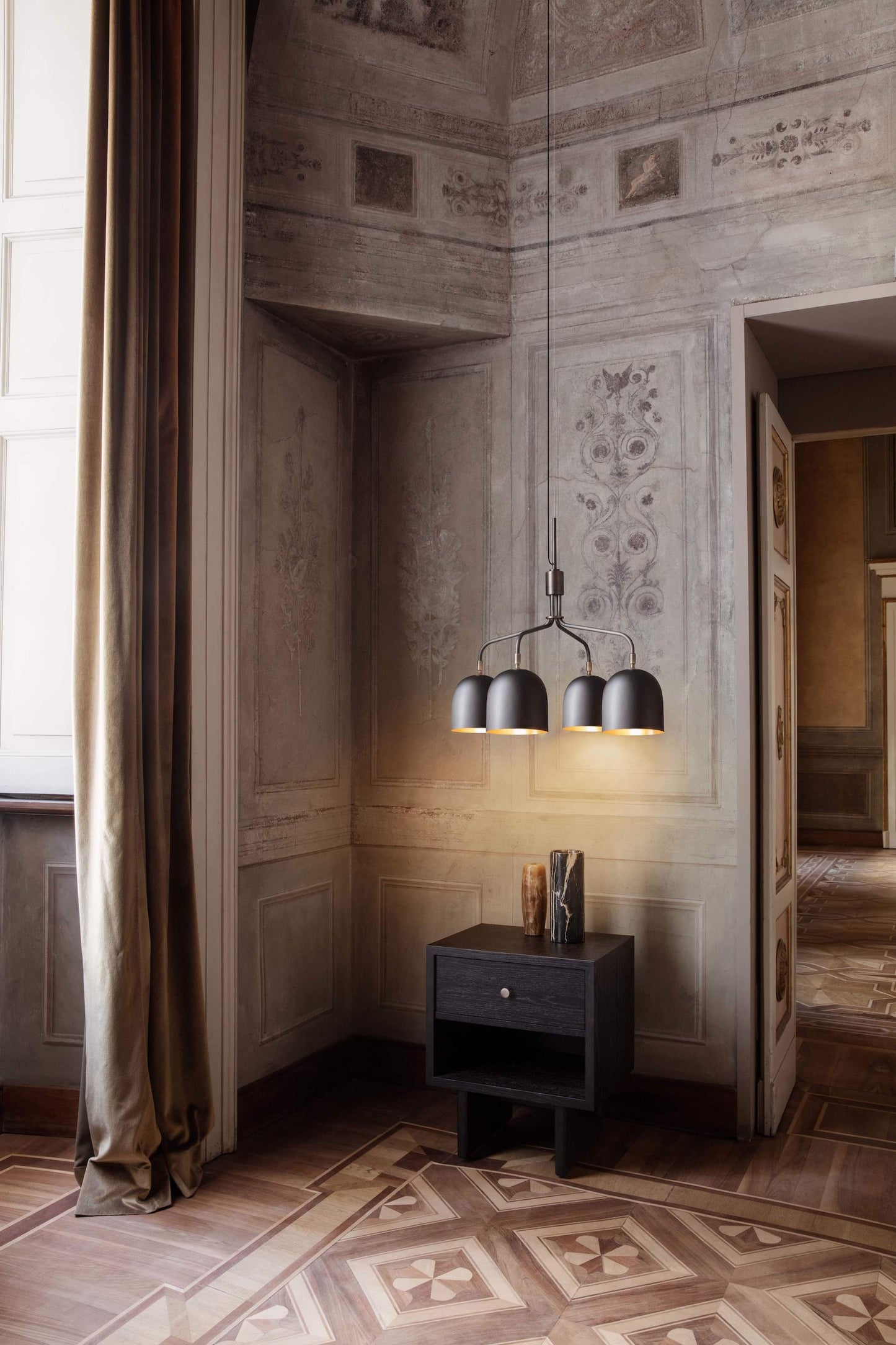 Howard Chandelier 4 Arm, Short - Gunmetal