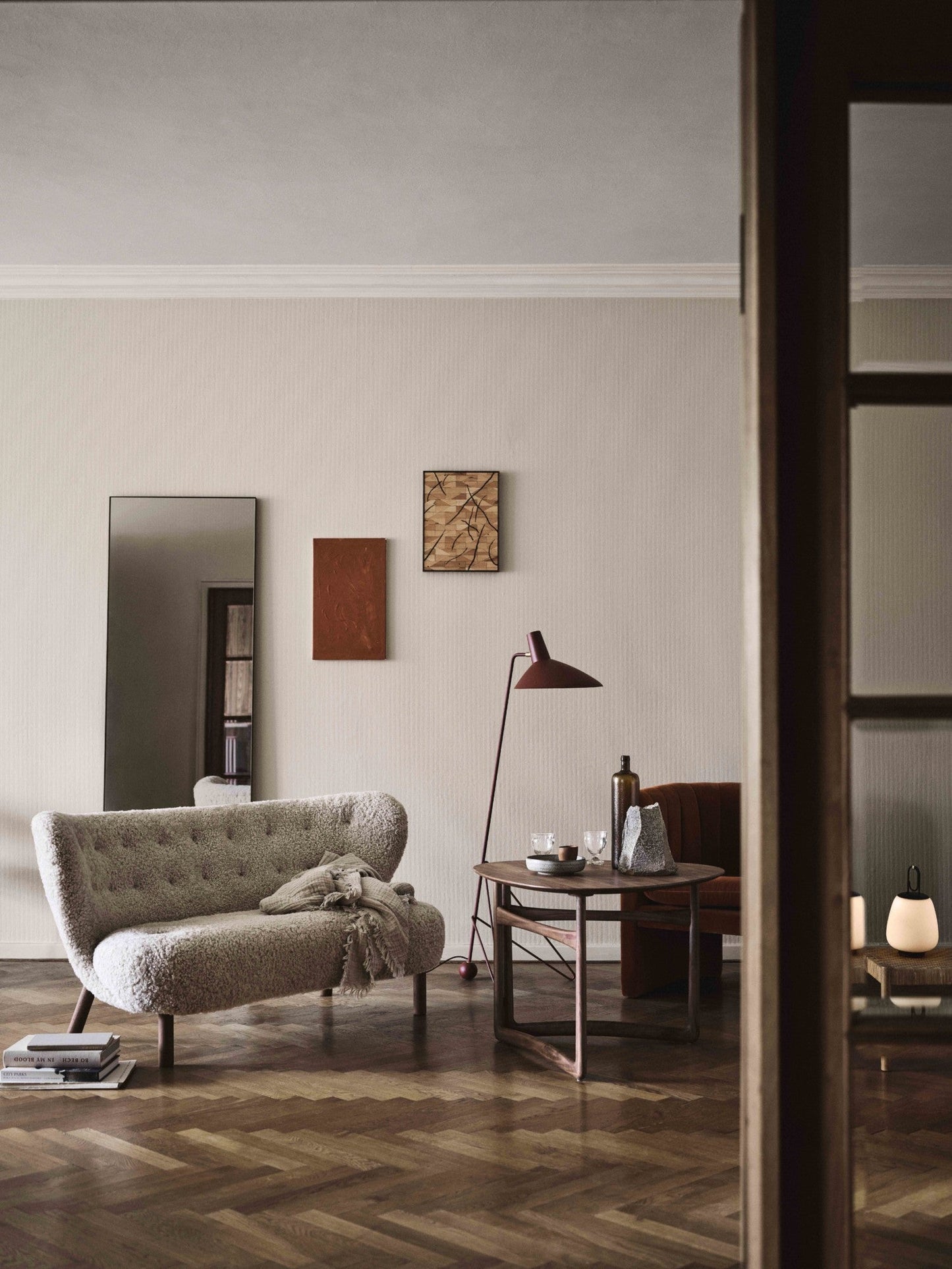 Little Petra VB2, Sheepskin Moonlight/Walnut