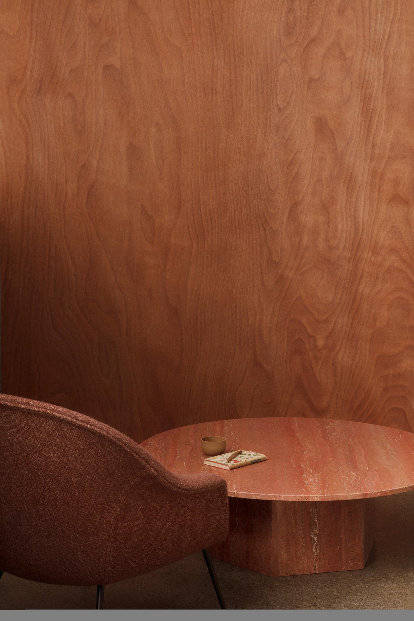 Epic Coffee Table - Red Travertine, Ø110