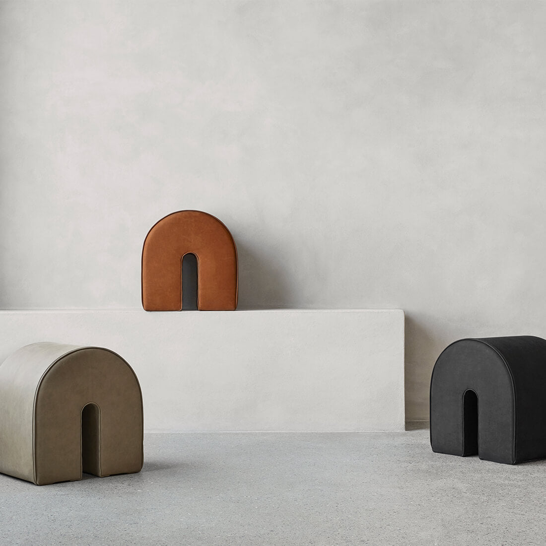 Curved Pouf, Black Leather
