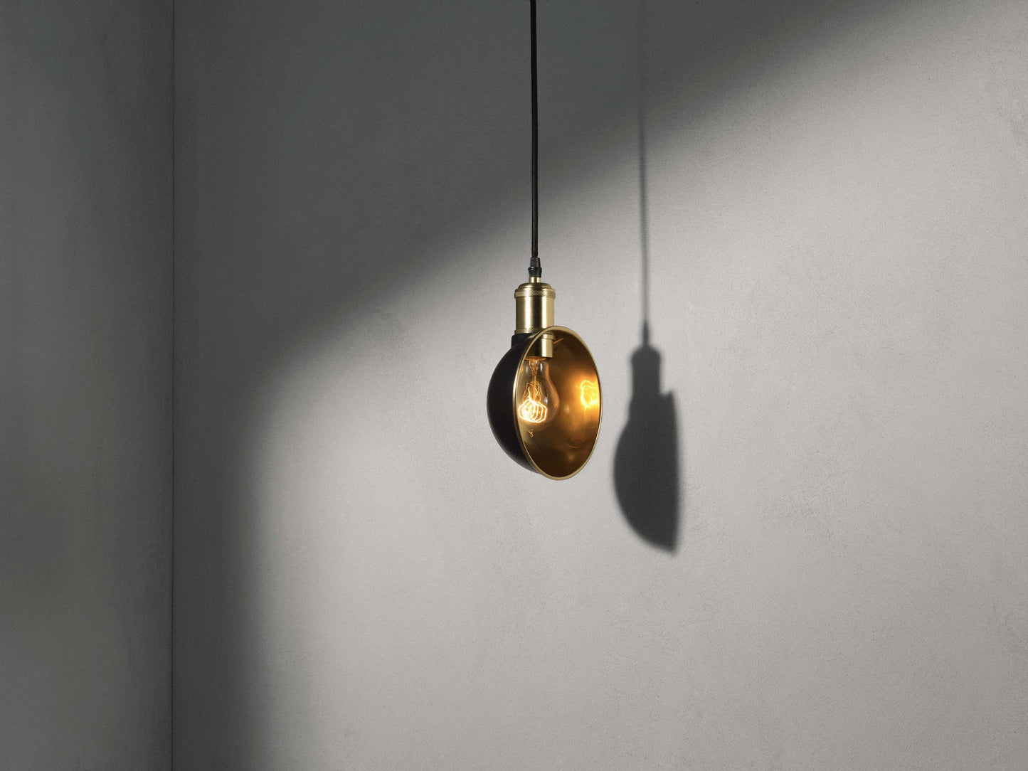 Tribeca Duane Pendant - Black