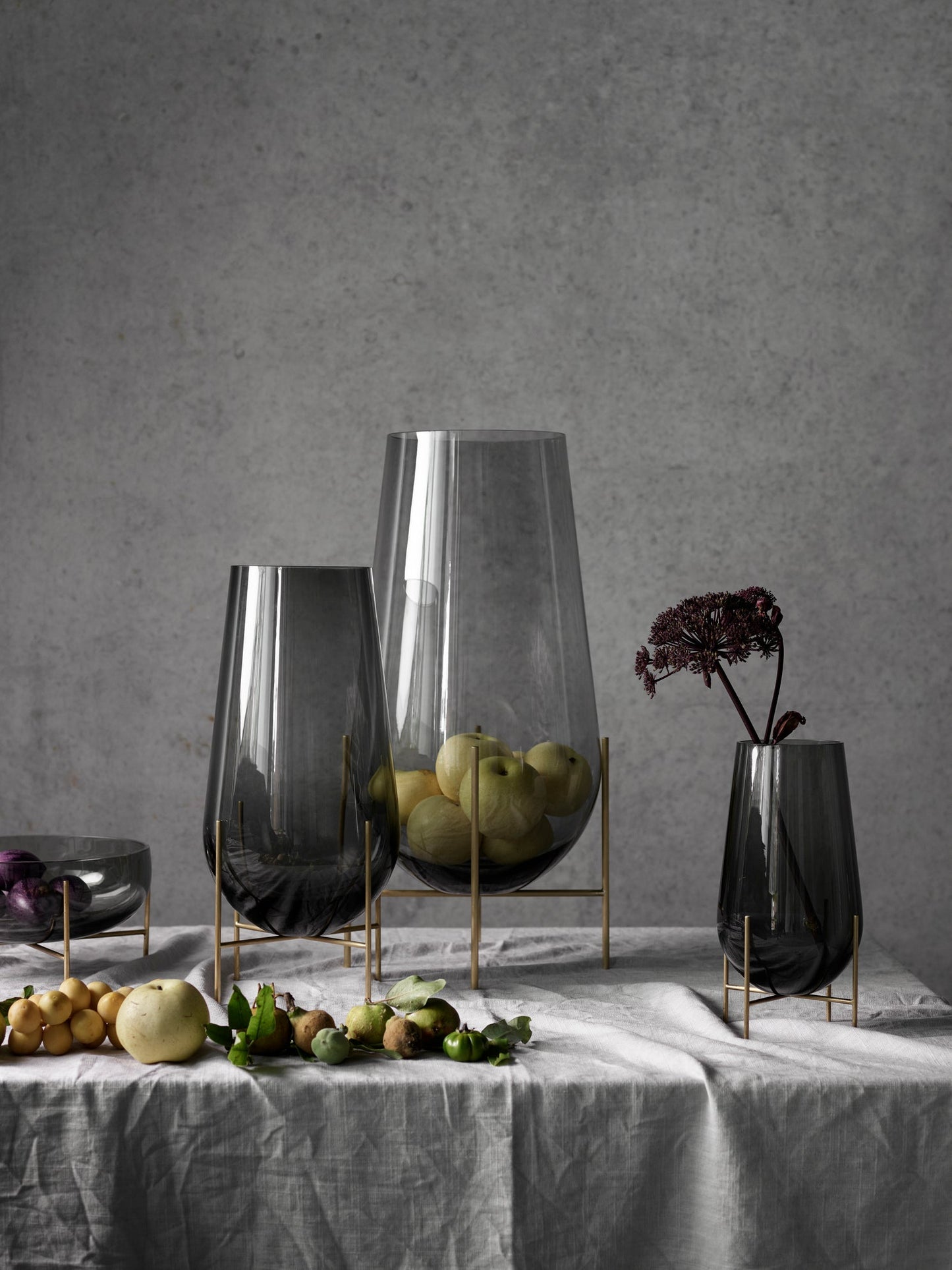 Echasse Vase Small, Smoke