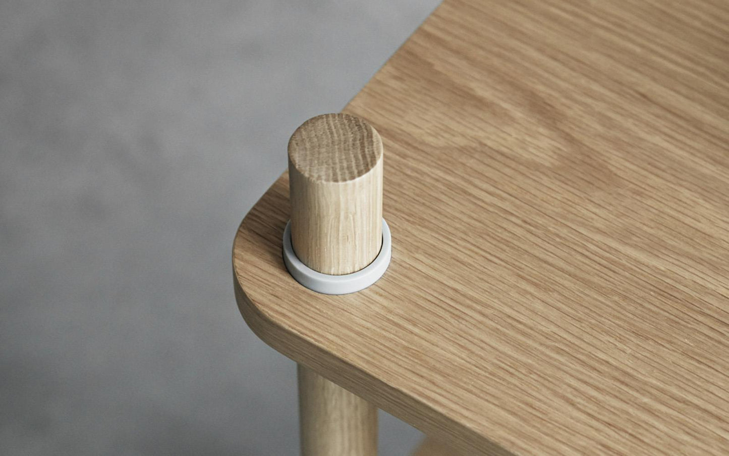 Jam Bookcase 8 poles, Oak/grey