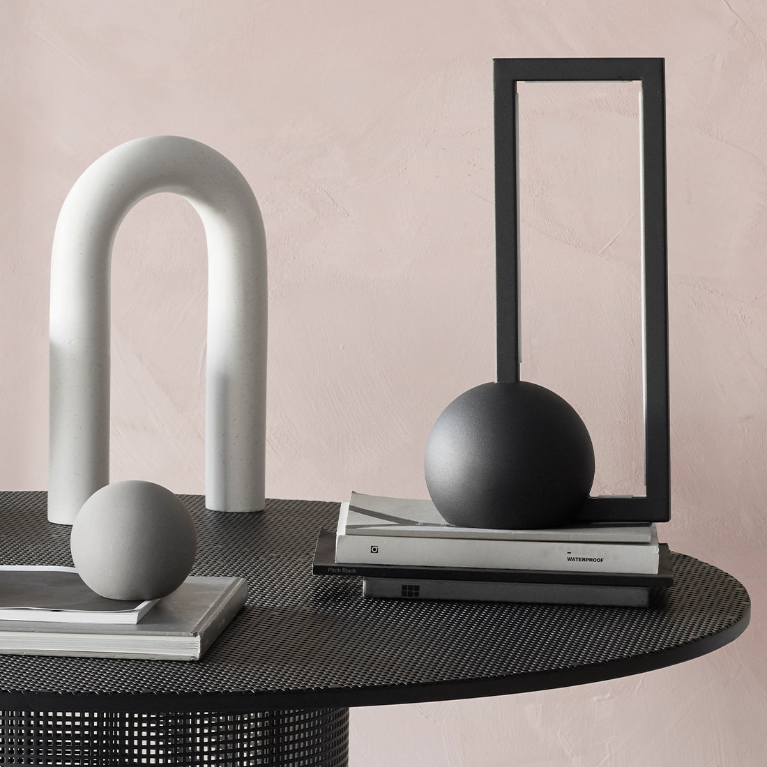 Dot Table Lamp, Black