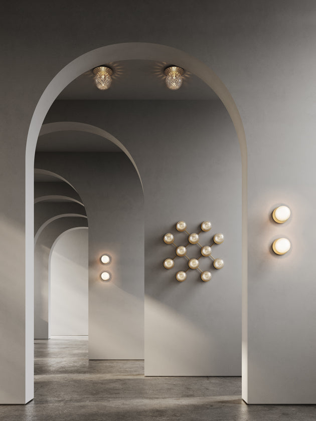 Liila 1 Large, Light silver/opal white