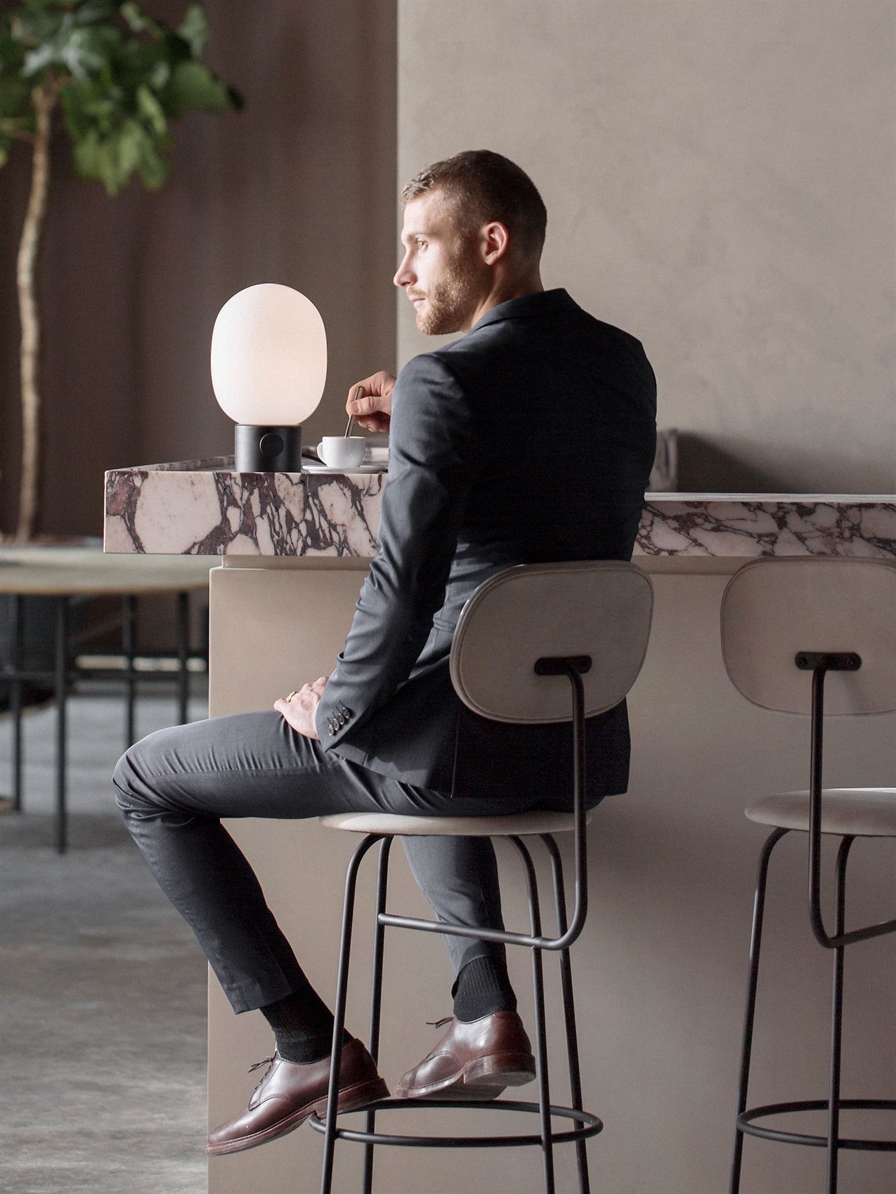 JWDA Table Lamp, Concrete Black