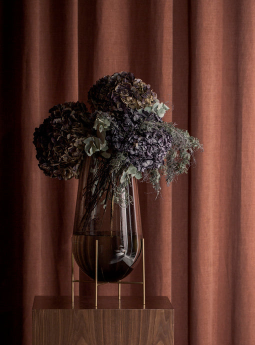 Echasse Vase Small, Smoke