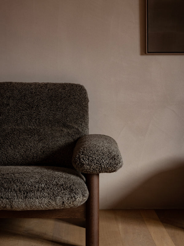 Brasilia Ottoman, Walnut/02 Beige/Bouclé