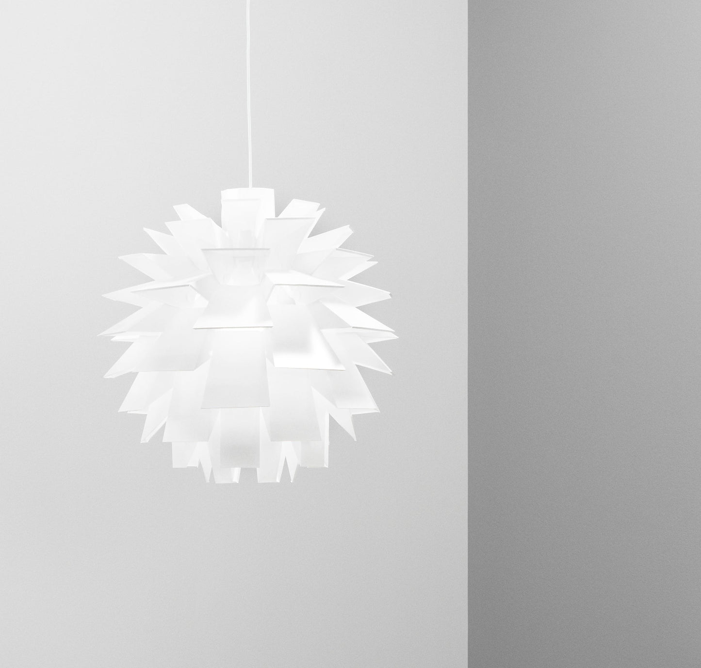 Norm 69 Lamp Large, White