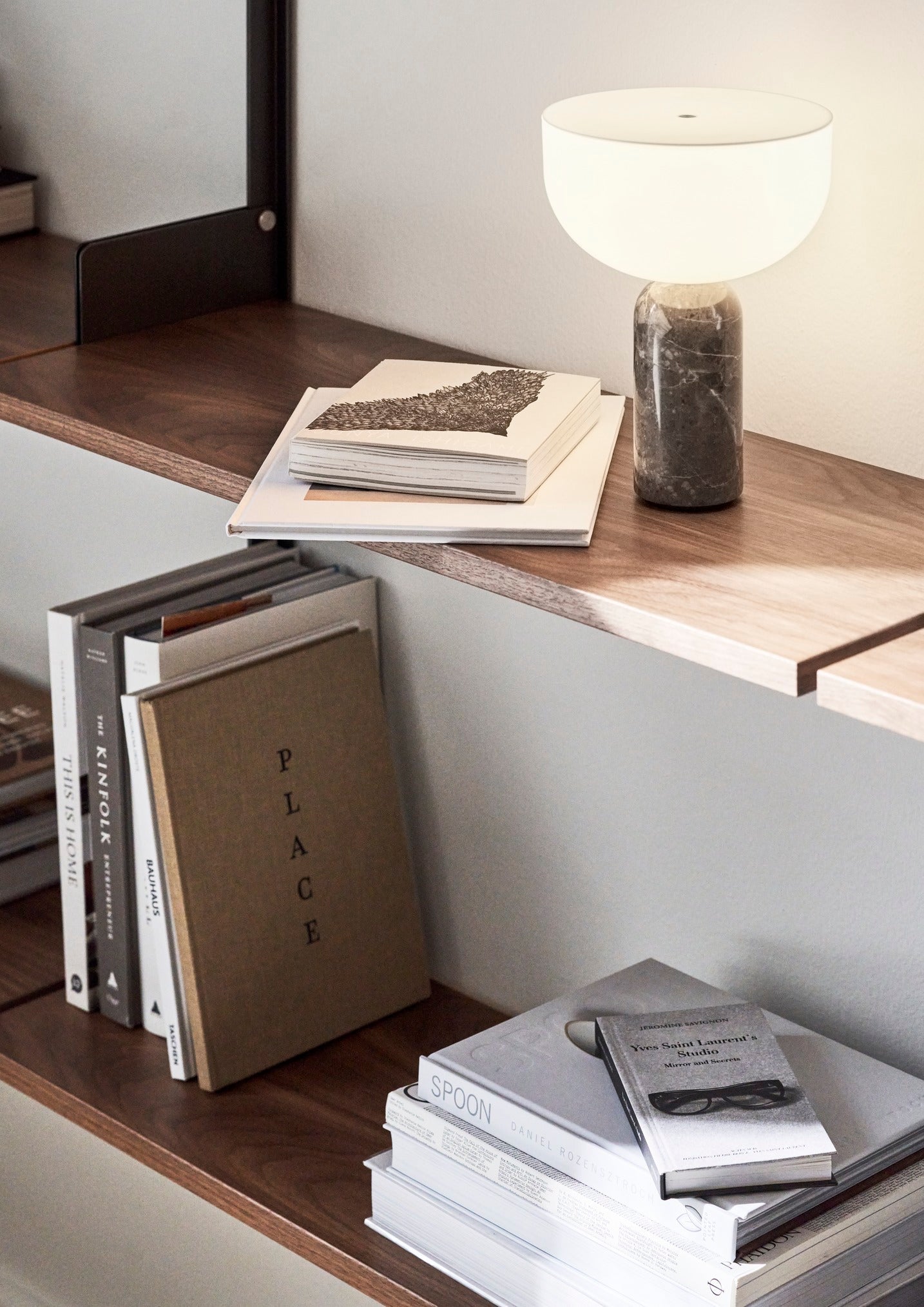 Kizu Table Lamp, Gris du Marais, Small
