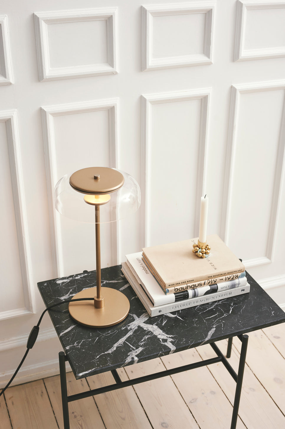 Blossi Table, Nordic gold/clear