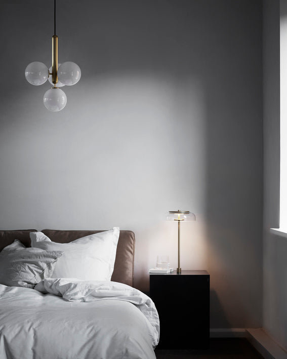 Miira 4, Brass/opal white