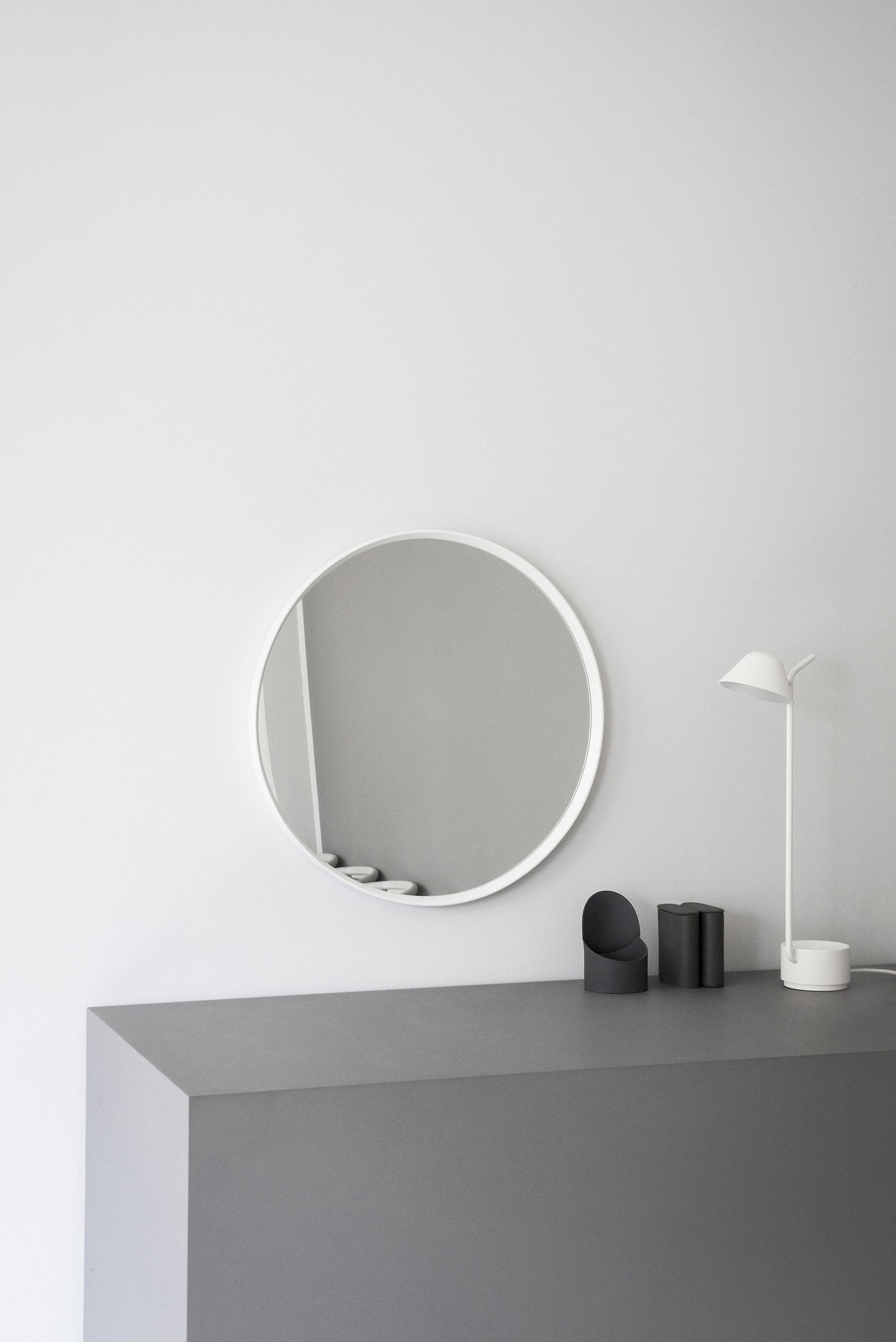 Peek Table Lamp - White