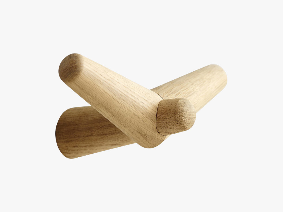 Tail wing medium, oak