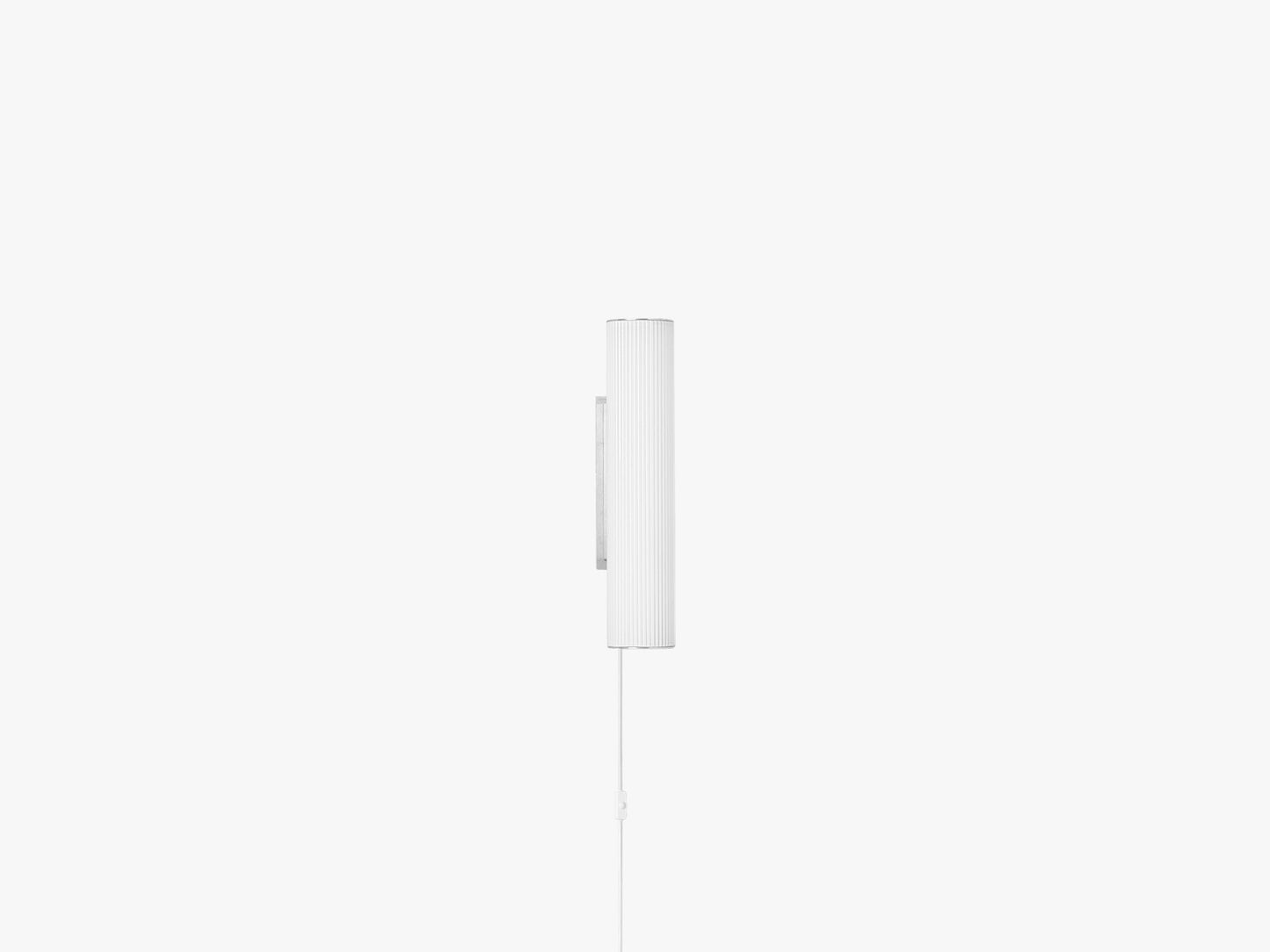 Vuelta Wall Lamp 40, White/Stainless Steel