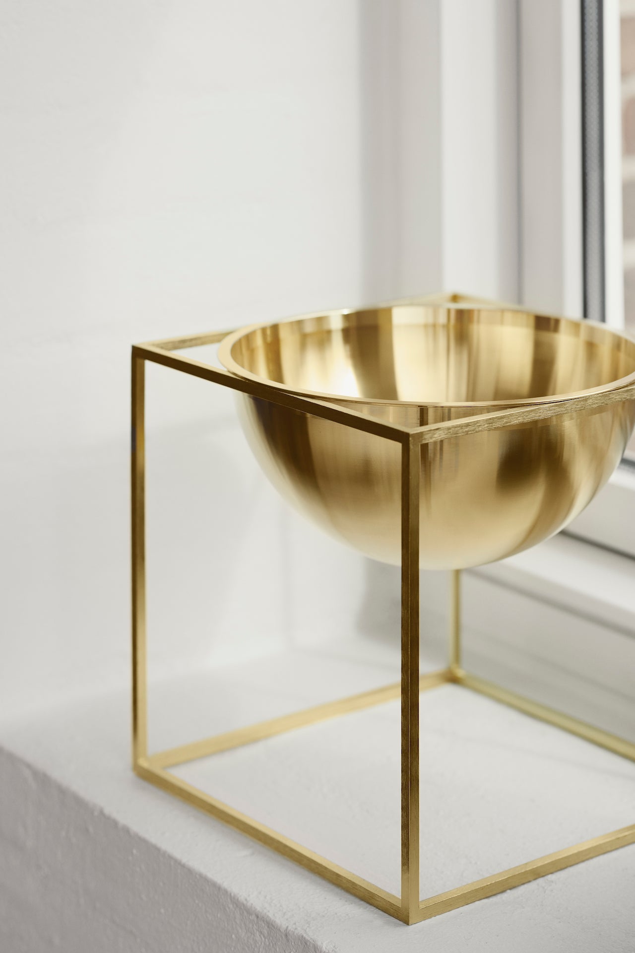 Kubus Bowl large, brass