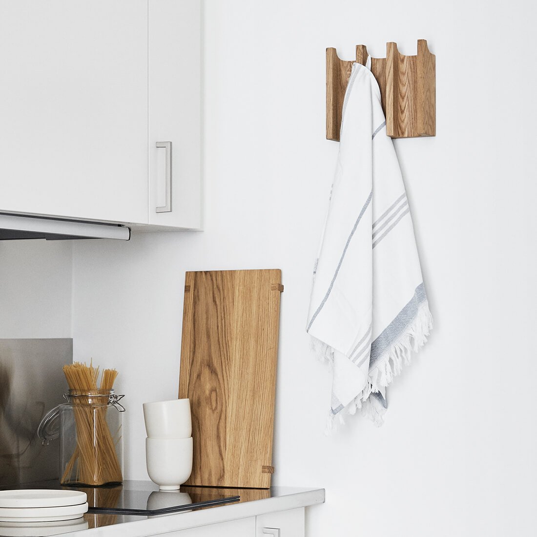 Column Coat Rack, Oak Oiled