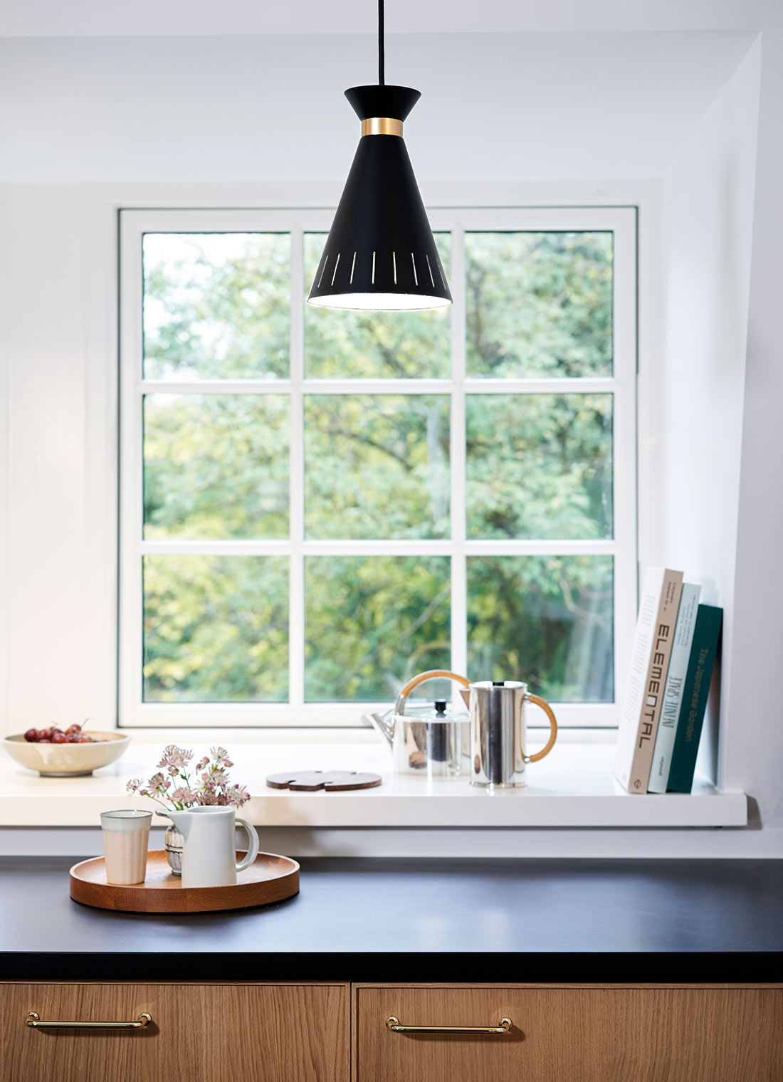 Cone pendant, Black noir