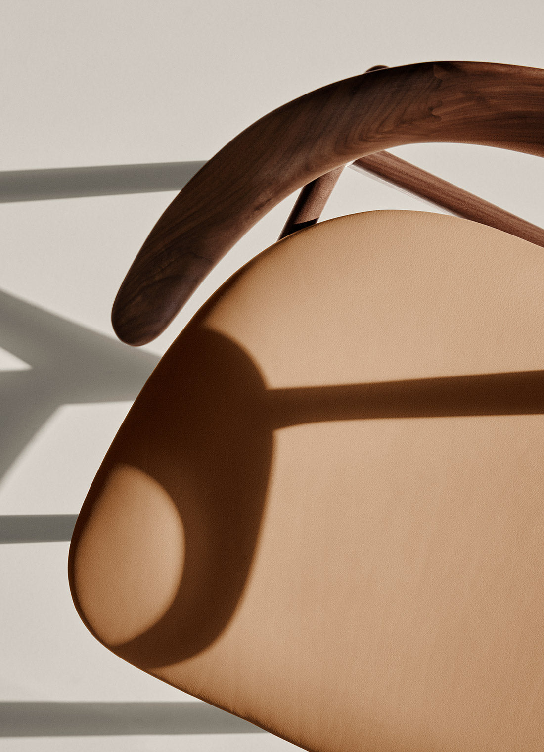 Cow Horn Prescott 201, walnut