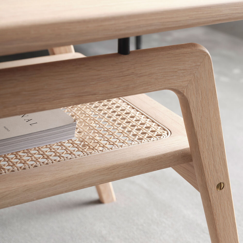 Surfboard w/ shelf, Oak