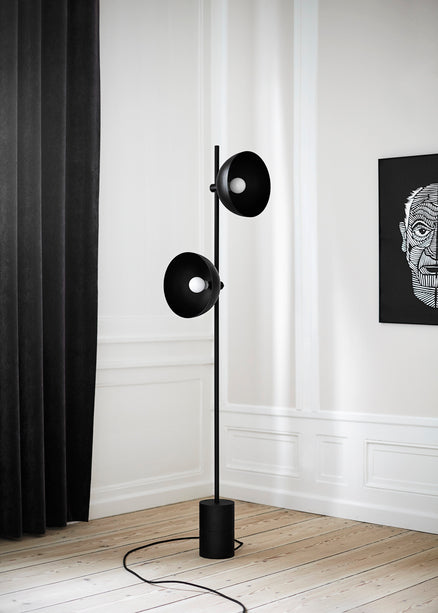 Studio Floor Lamp, Black