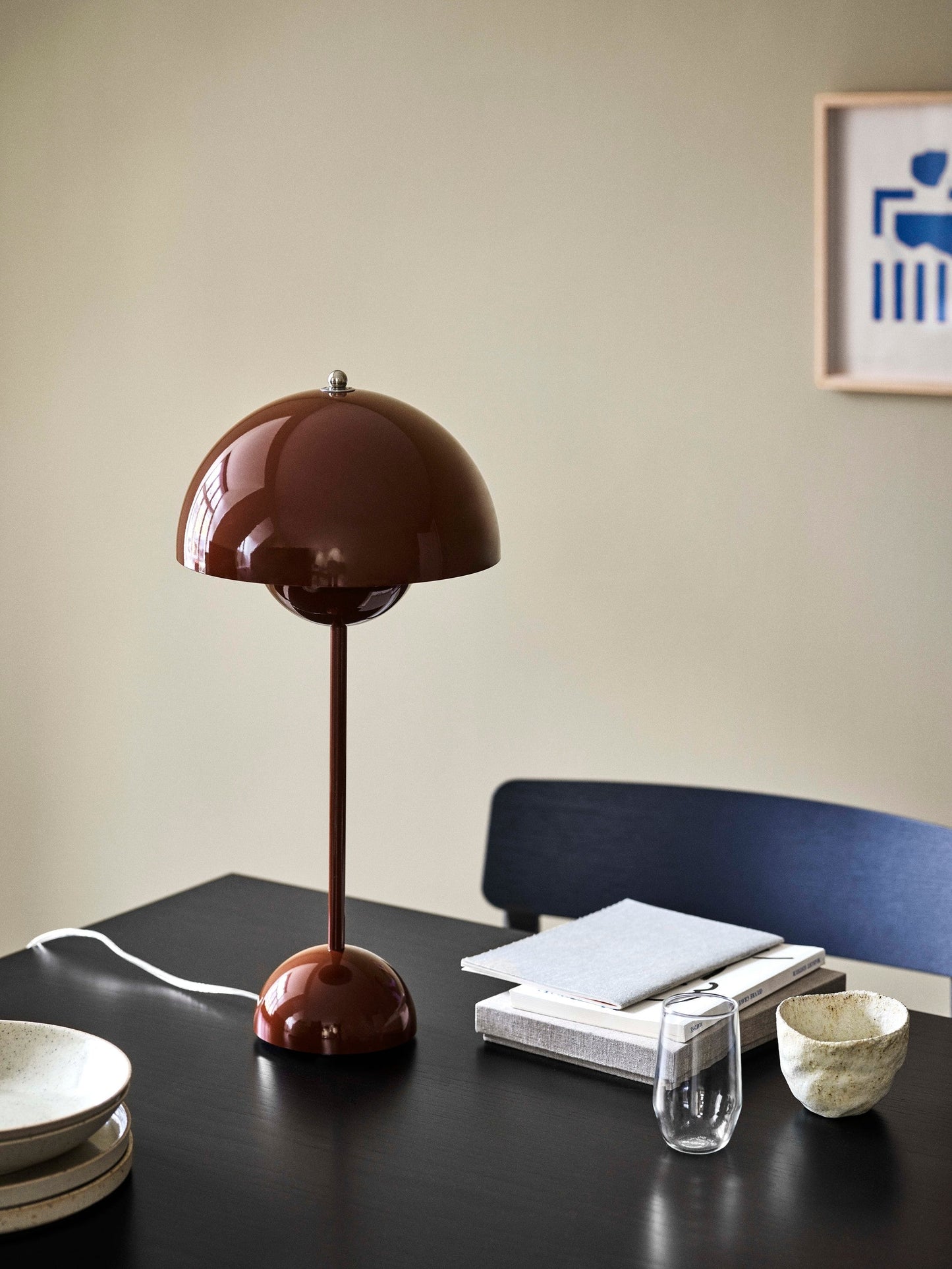 Flowerpot Table Lamp - VP3, Red Brown