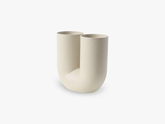 Kink Vase, Sand