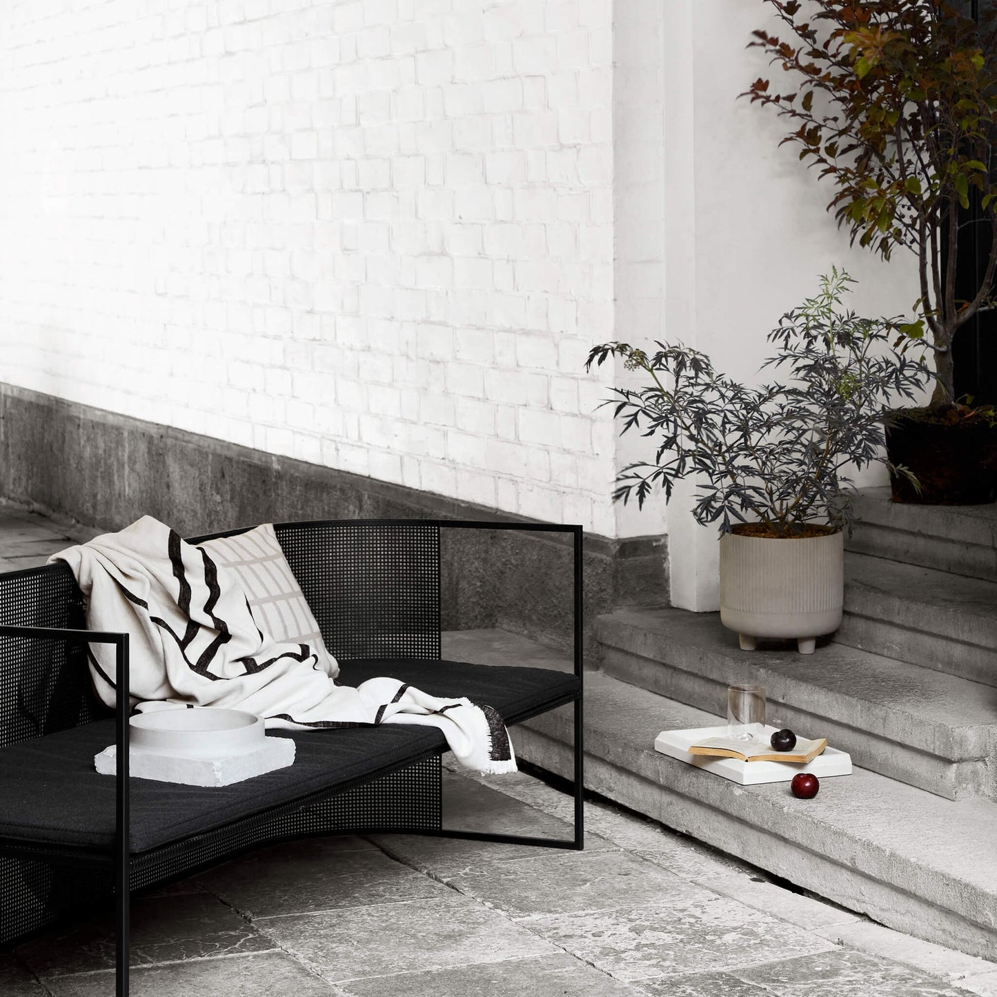 Cushion Outdoor - Bauhaus Lounge Bench, Black