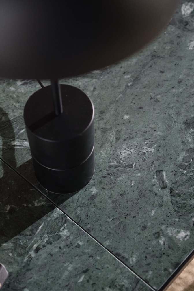Studio Table Lamp, Black/Brass